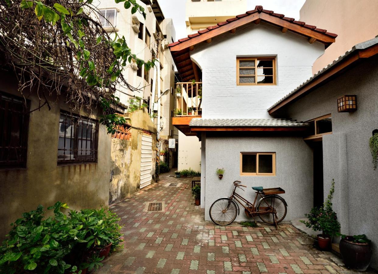 Yf 97.1 Apartment Tainan Bagian luar foto